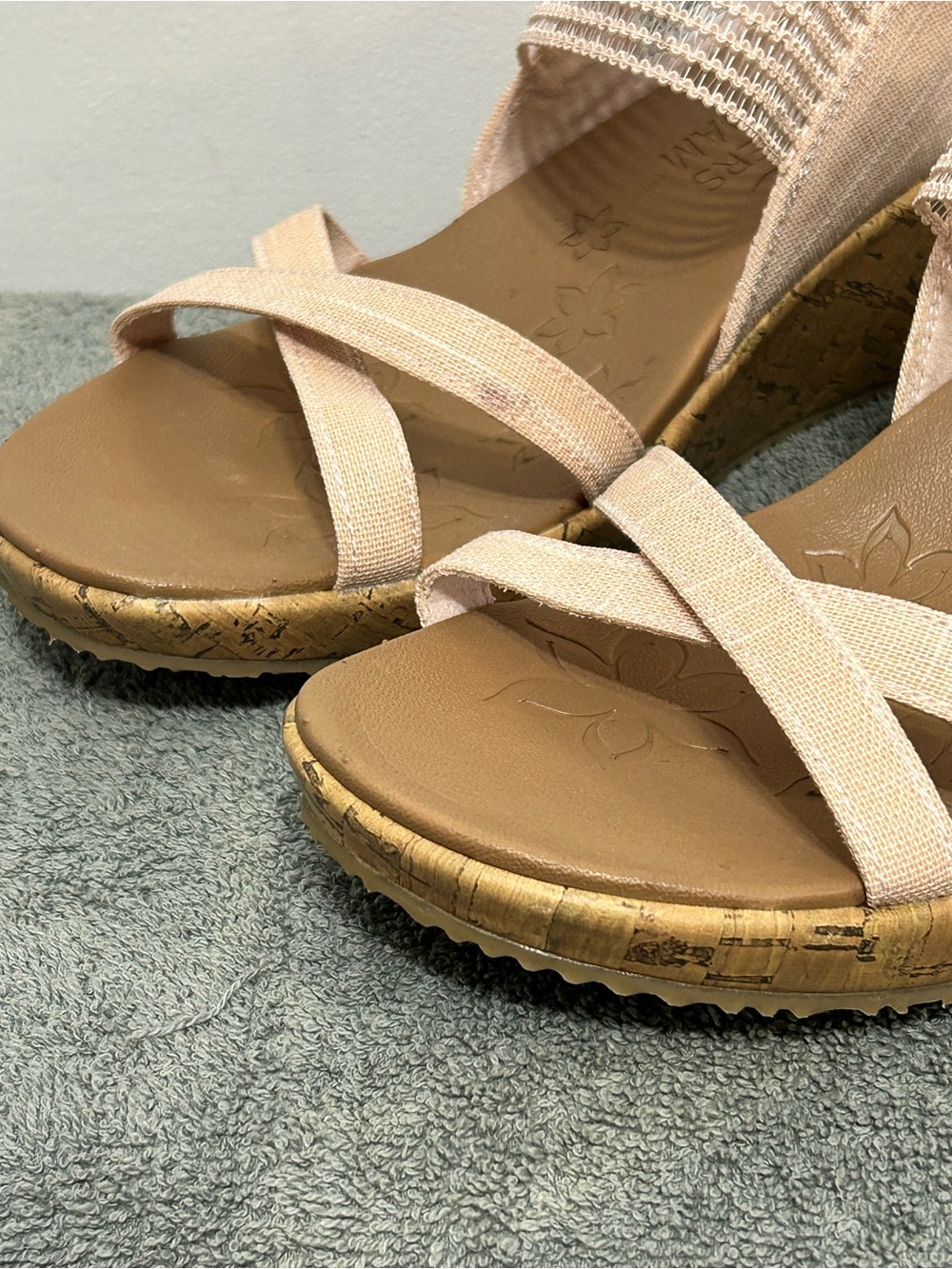 Sketchers Beverlee High Tea Cali Luxe Foam Wedges Womens Size 11 Pink - Picture 8 of 14